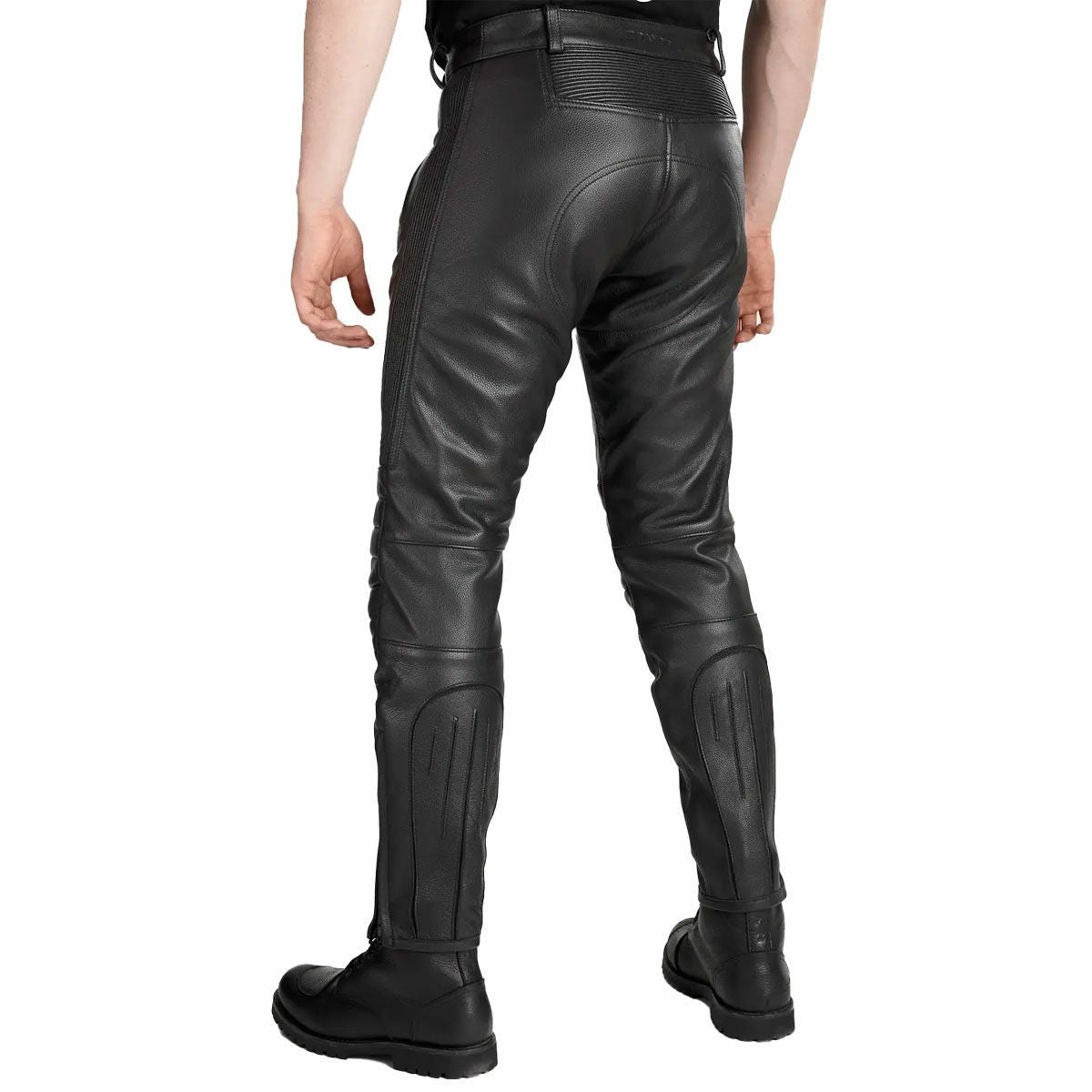 PANDO MOTO｜カタナ スリム｜レザー｜ブラック｜モデル着用