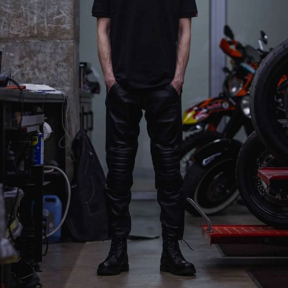 PANDO MOTO｜カタナ スリム｜レザー｜ブラック｜モデル着用