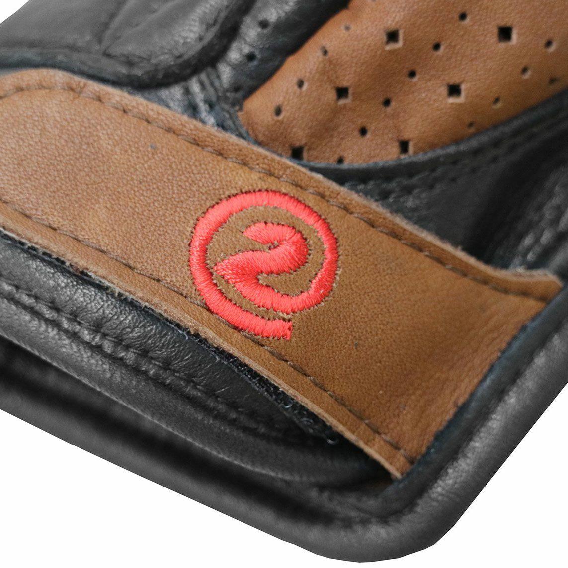 SHINICHIRO ARAKAWA｜エット 23｜サマー｜ブラウン×レッド