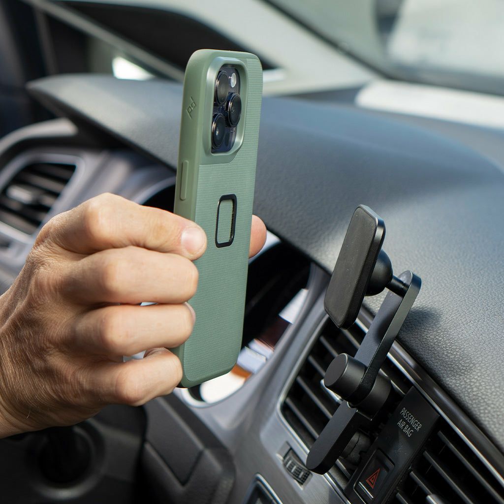 Peak Design｜カーマウントヴェント｜その他雑貨｜ブラック｜使用イメージ