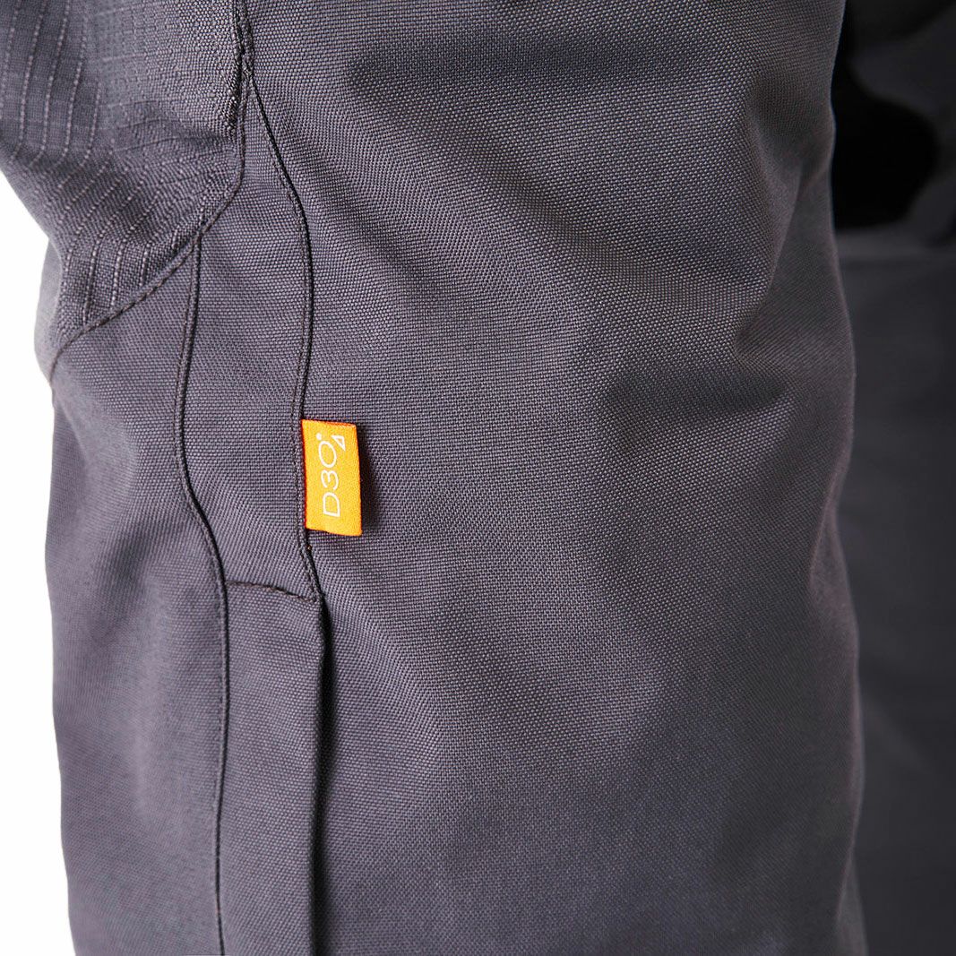 Fuel Motorcycles｜アストレイル パンツ｜その他パンツ｜ダークグレー｜着用