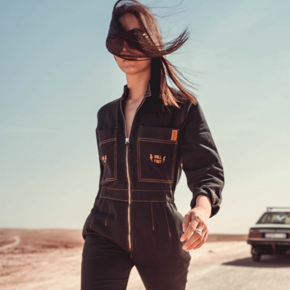 WILDUST｜アビエーター オーバーオール｜ブラック｜モデル着用