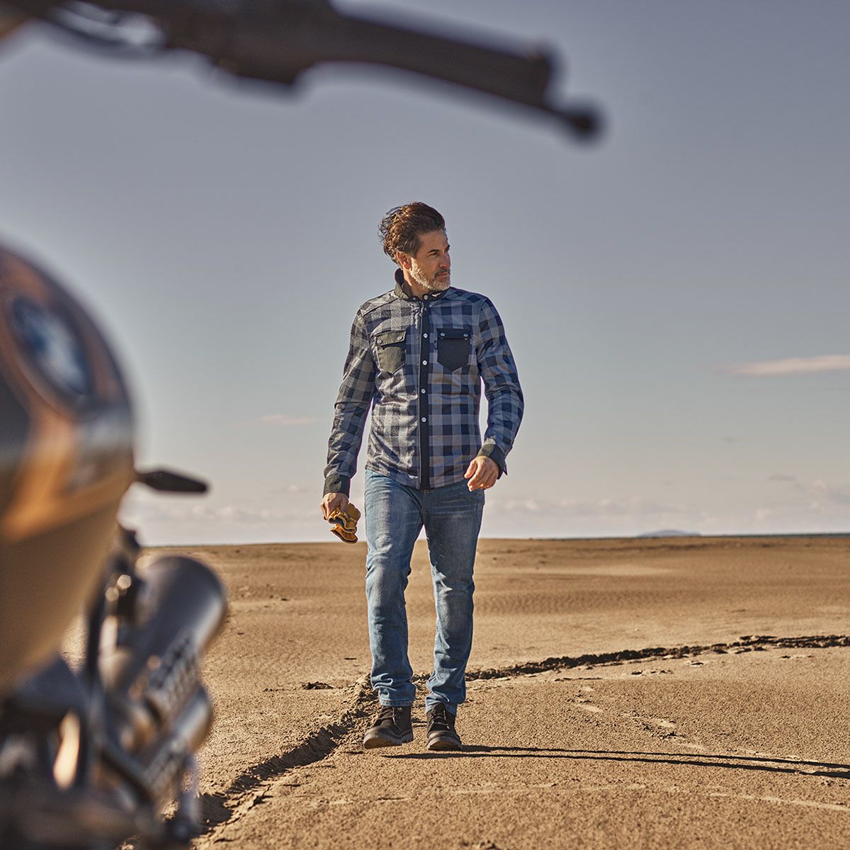 SEGURA｜ヨハン｜メッシュ｜グレー×ブラック｜モデル着用