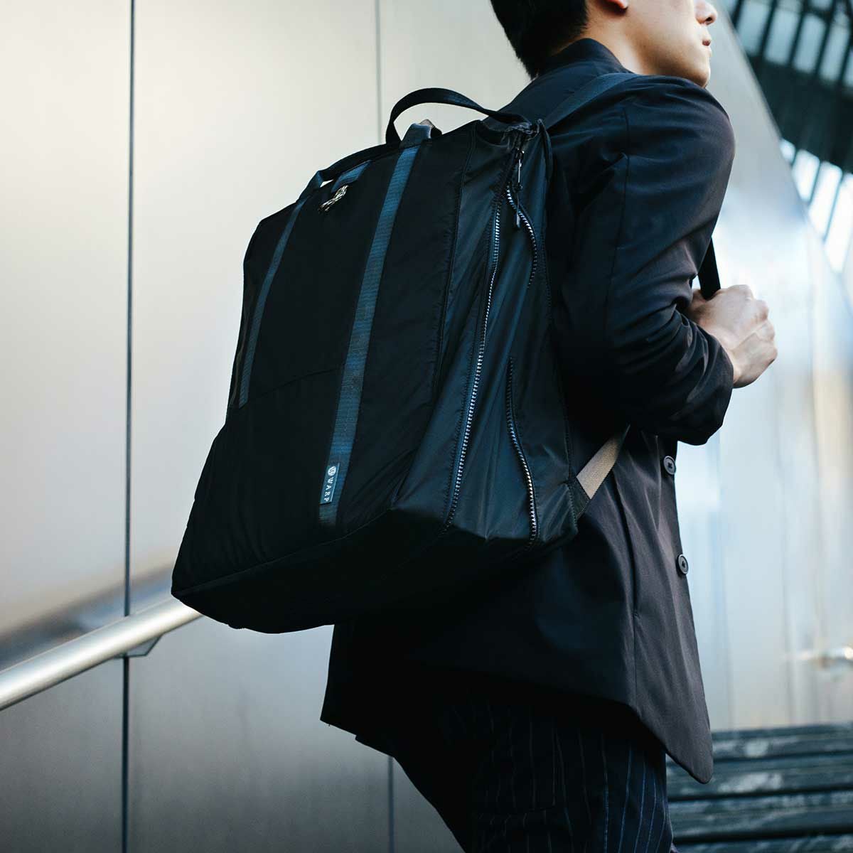 WARP｜トランスフォーム バックパック｜ブラック