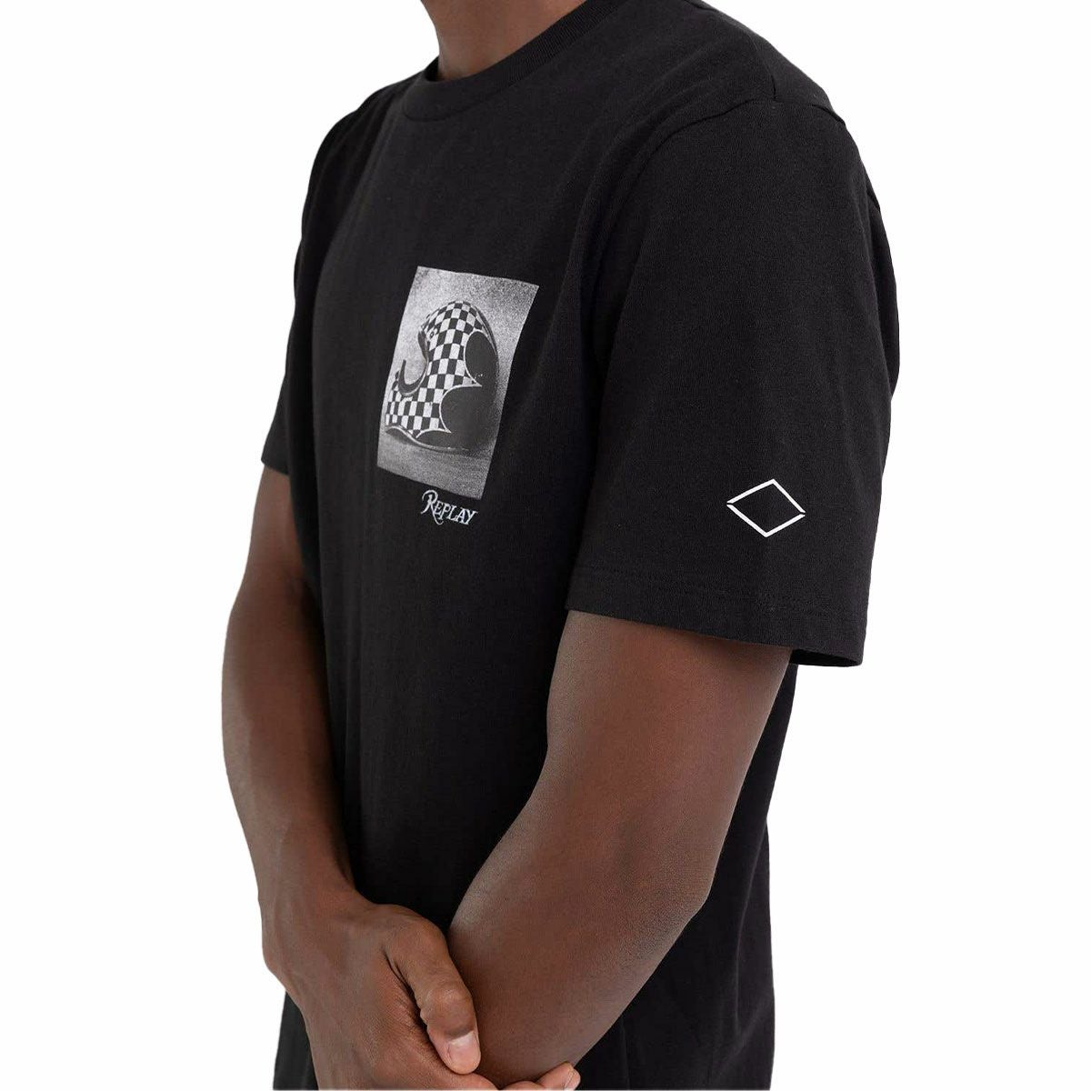 Replay｜モーターサイクル プリント Ｔシャツ｜ブラック｜モデル着用