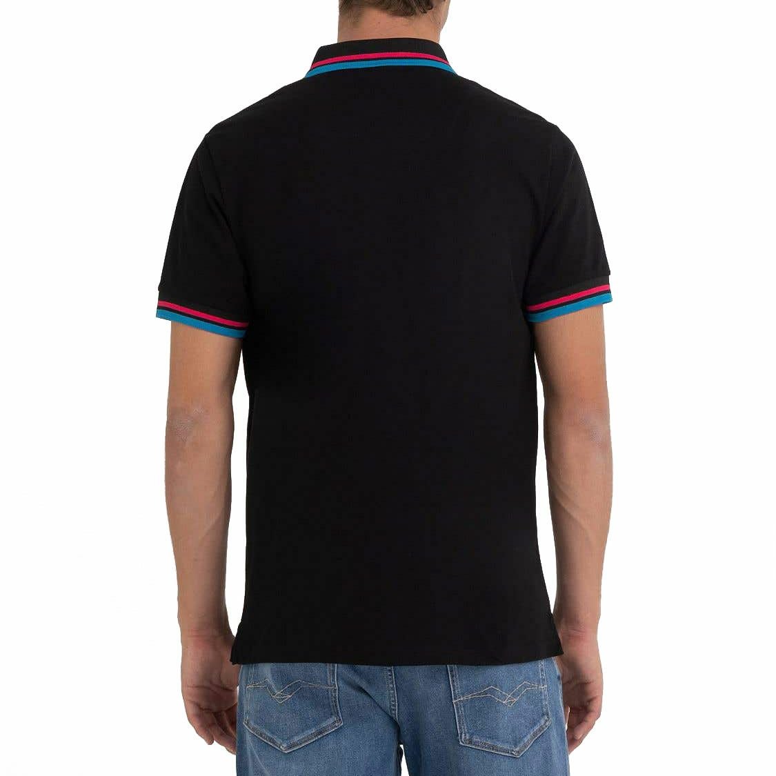 Replay｜コントラストカラーエッジ ポロシャツ｜ブラック｜モデル着用