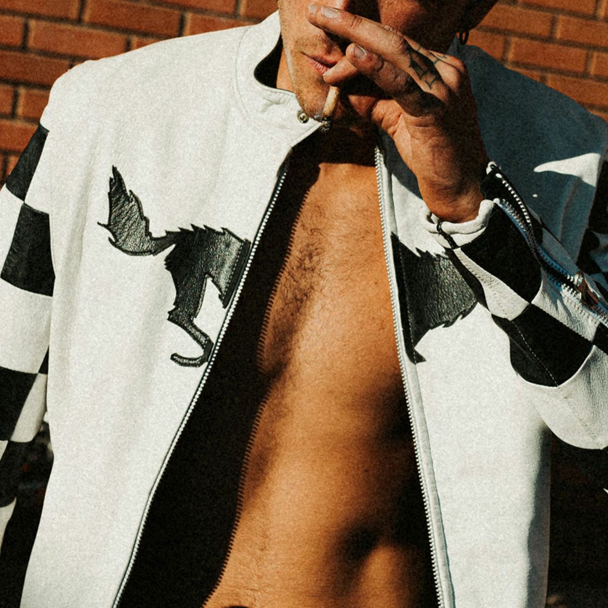 El Solitario｜クラーケン ストリート レーシング ジャケット｜レザー｜ホワイト×ブラック｜モデル着用