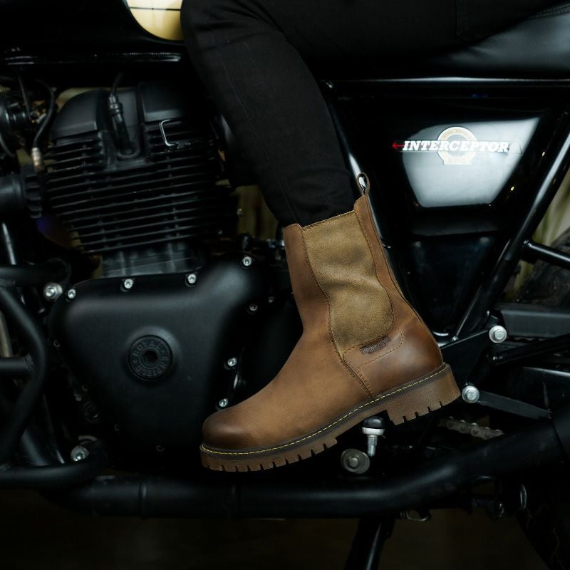 Trip Machine｜ブーツ チェルシー｜ブーツタイプ｜ダスティバンディット｜モデル着用