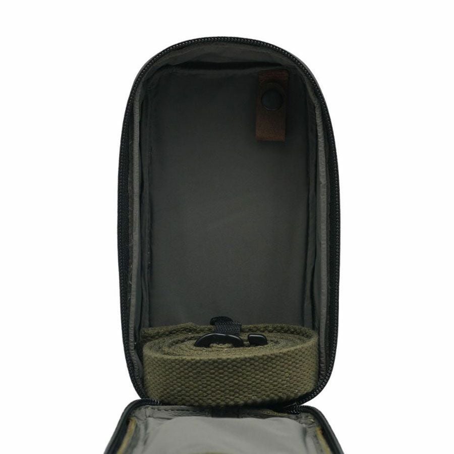 Trip Machine｜ナビゲーター｜タンクバック｜グリーン×タバコ