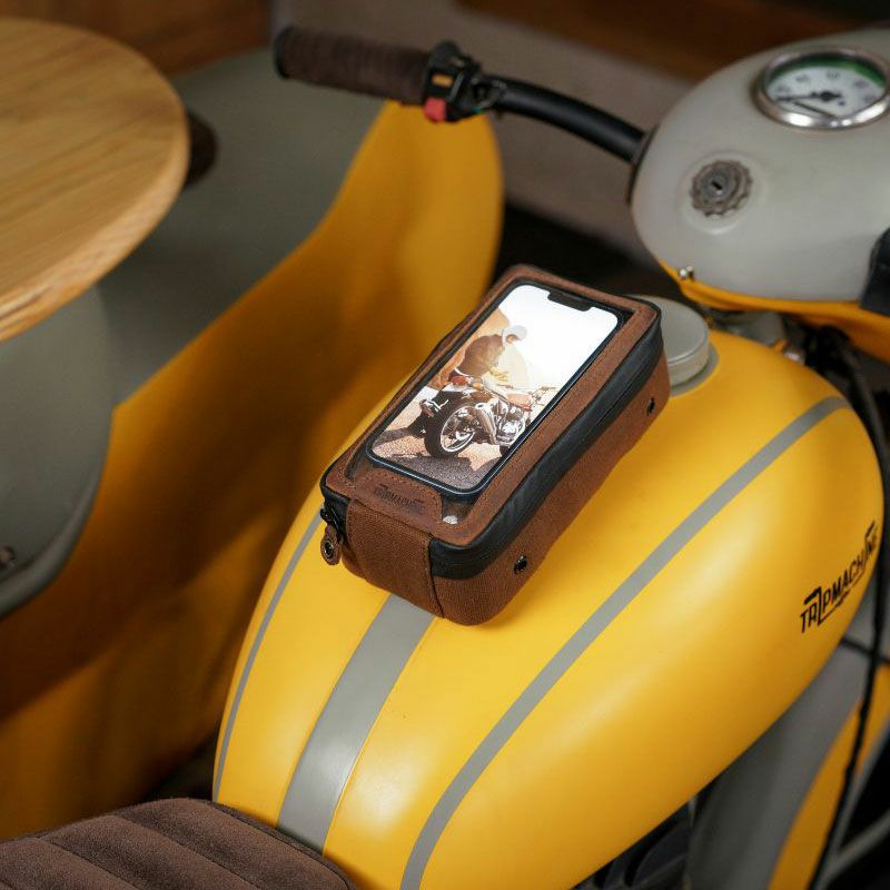 Trip Machine｜ナビゲーター｜タンクバック｜ブラウン×タバコ｜使用イメージ