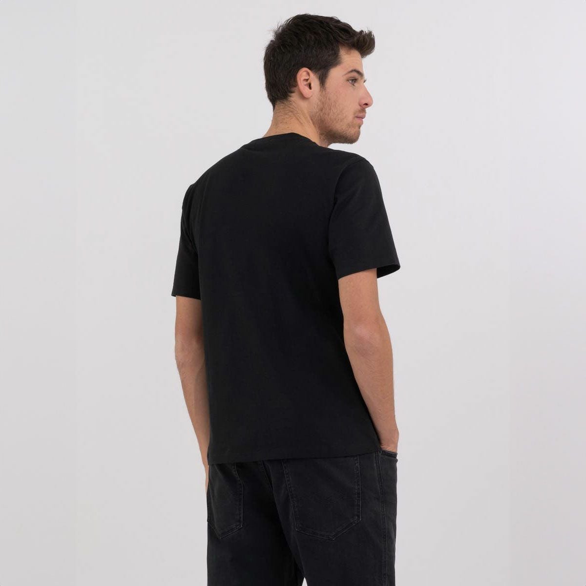 Replay｜カスタムガレージ プリント Ｔシャツ｜ブラック｜モデル着用