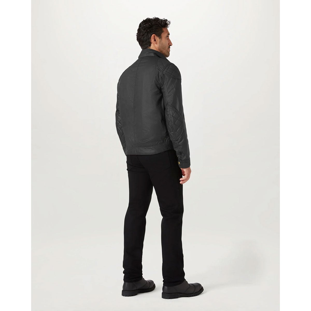 BELSTAFF｜ブルックランズ モーターサイクル ジャケット 2024｜ファブリック｜ブラック｜モデル着用