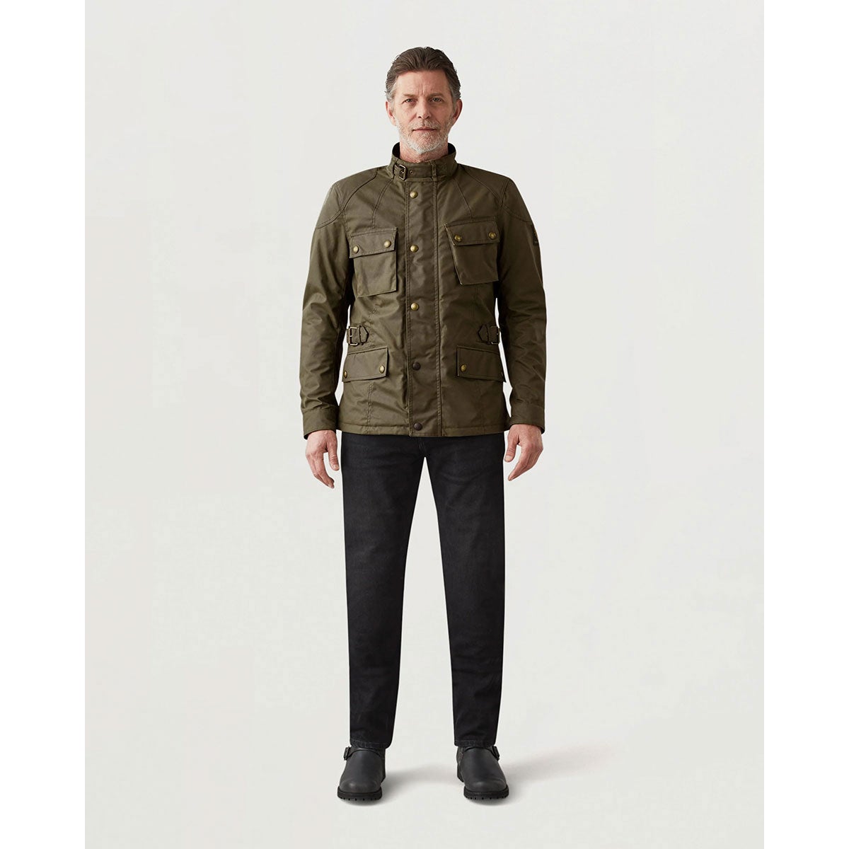 BELSTAFF｜クロスビー モーターサイクル ジャケット｜ファブリック｜フォレストグリーン｜モデル着用
