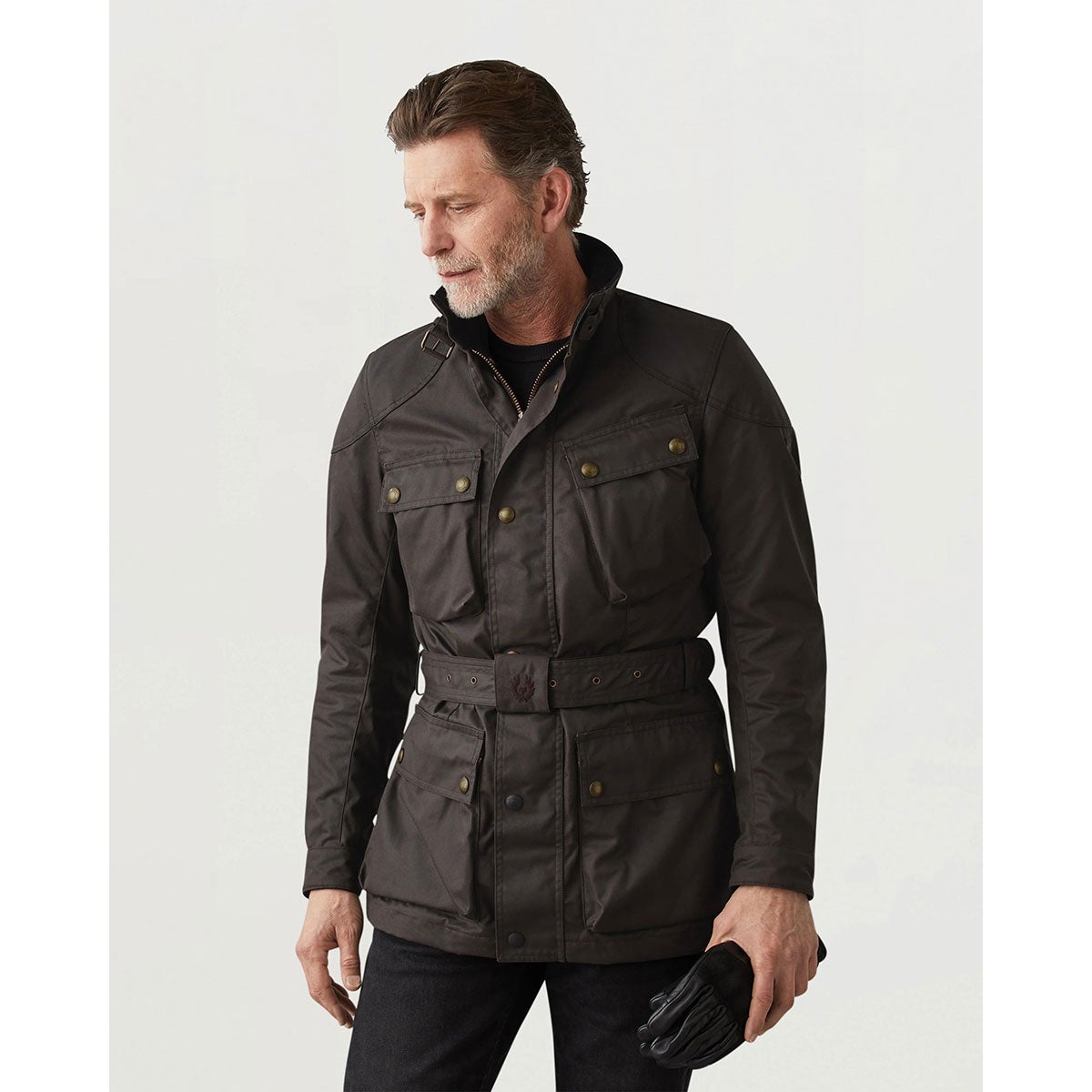 BELSTAFF｜トライアルマスター モーターサイクル ジャケット｜ファブリック｜マホガニー｜モデル着用