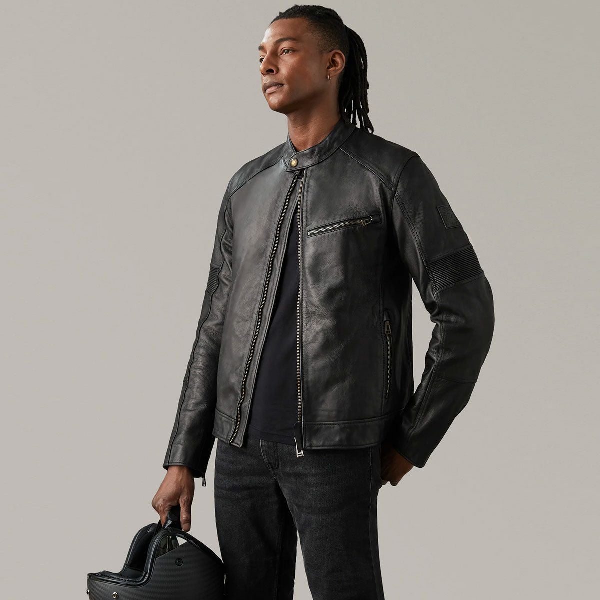 BELSTAFF｜ヴァンガード ジャケット｜レザー｜ブラック｜モデル着用