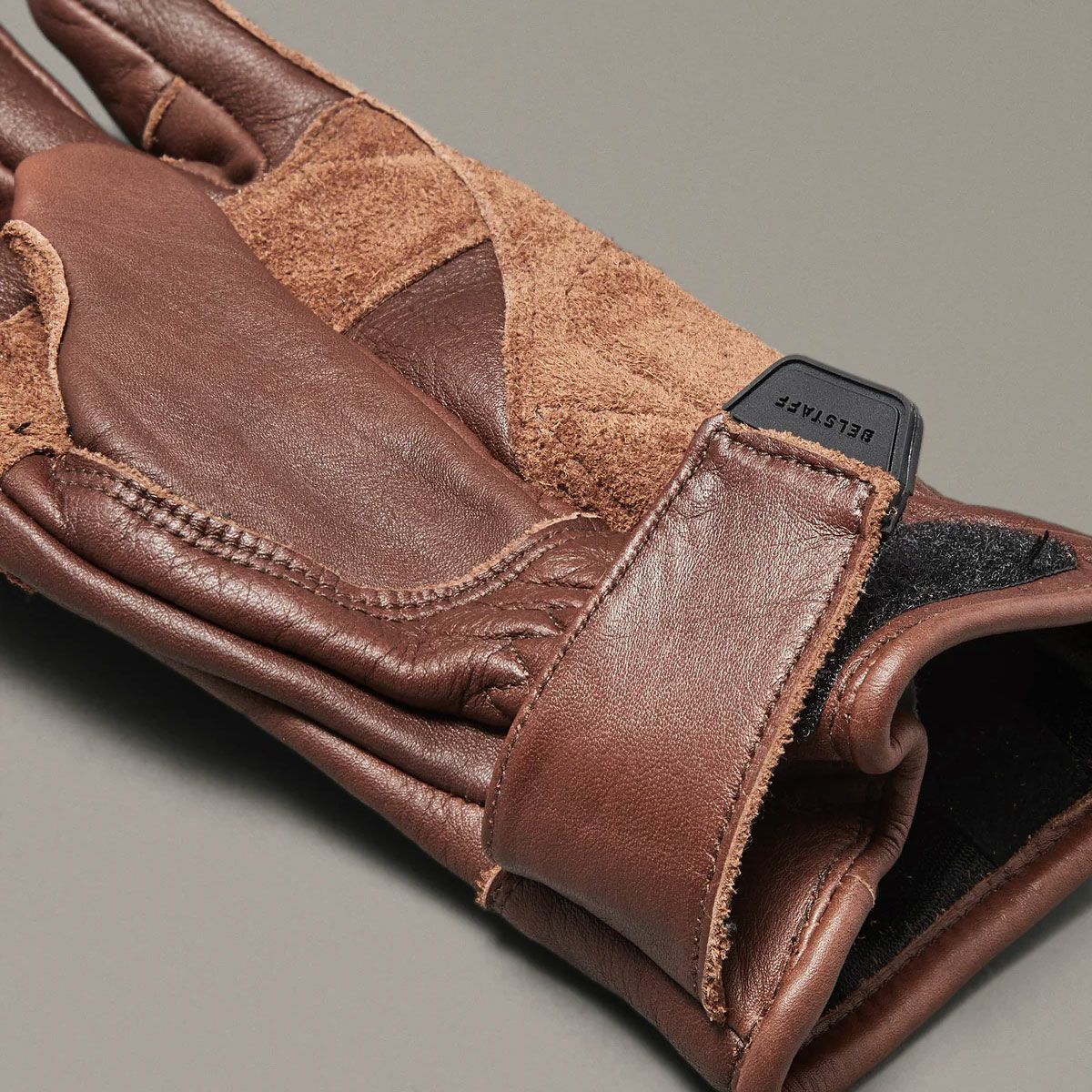 BELSTAFF｜クリンチ グローブ｜3シーズン｜タン