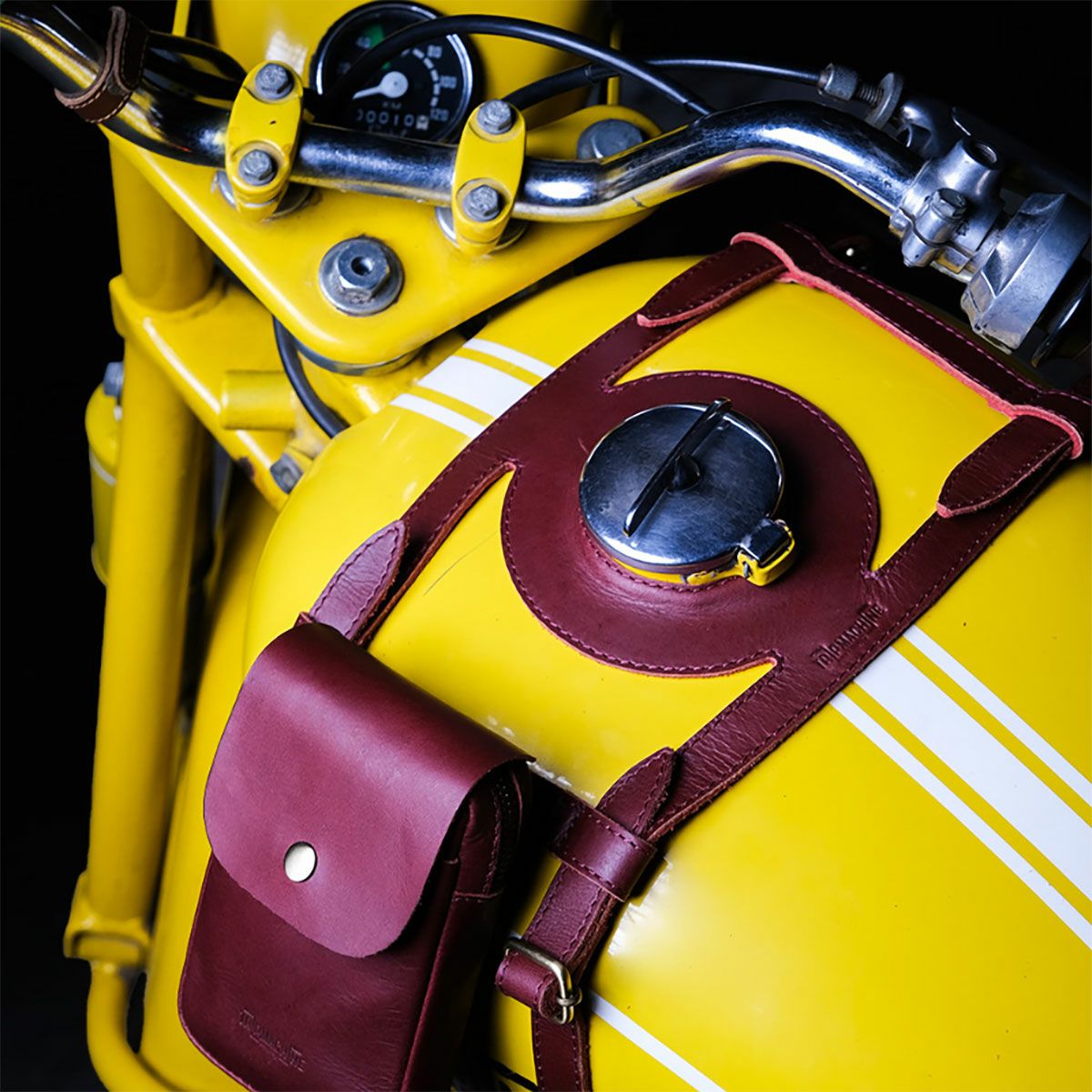 Trip Machine｜タンク ストラップ（センターキャップ用）｜その他雑貨｜チェリーレッド