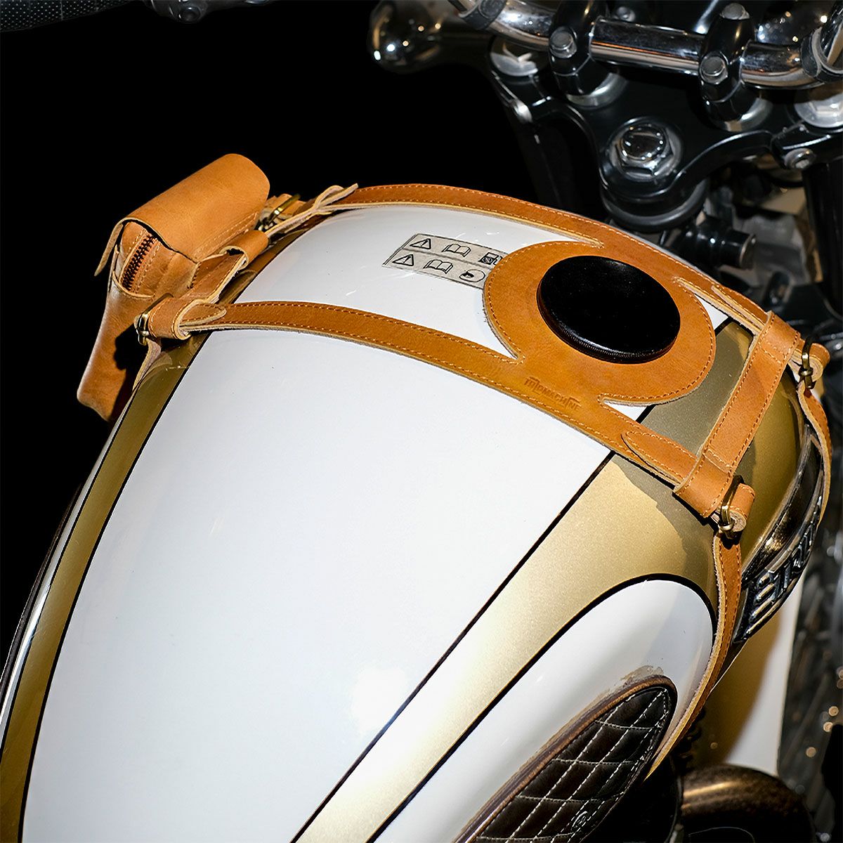 タンク ストラップ（ライトサイドキャップ用） | モトーリモーダ公式