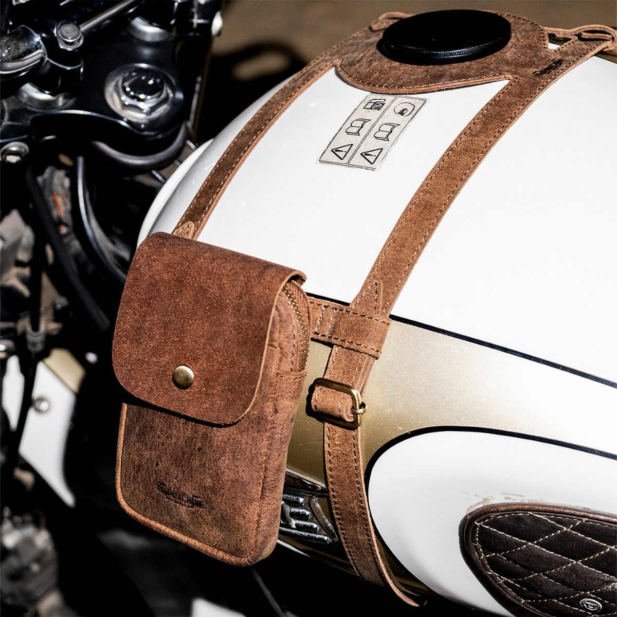 Trip Machine｜ユーティリティ ポーチ｜その他バッグ｜タバコ｜使用イメージ