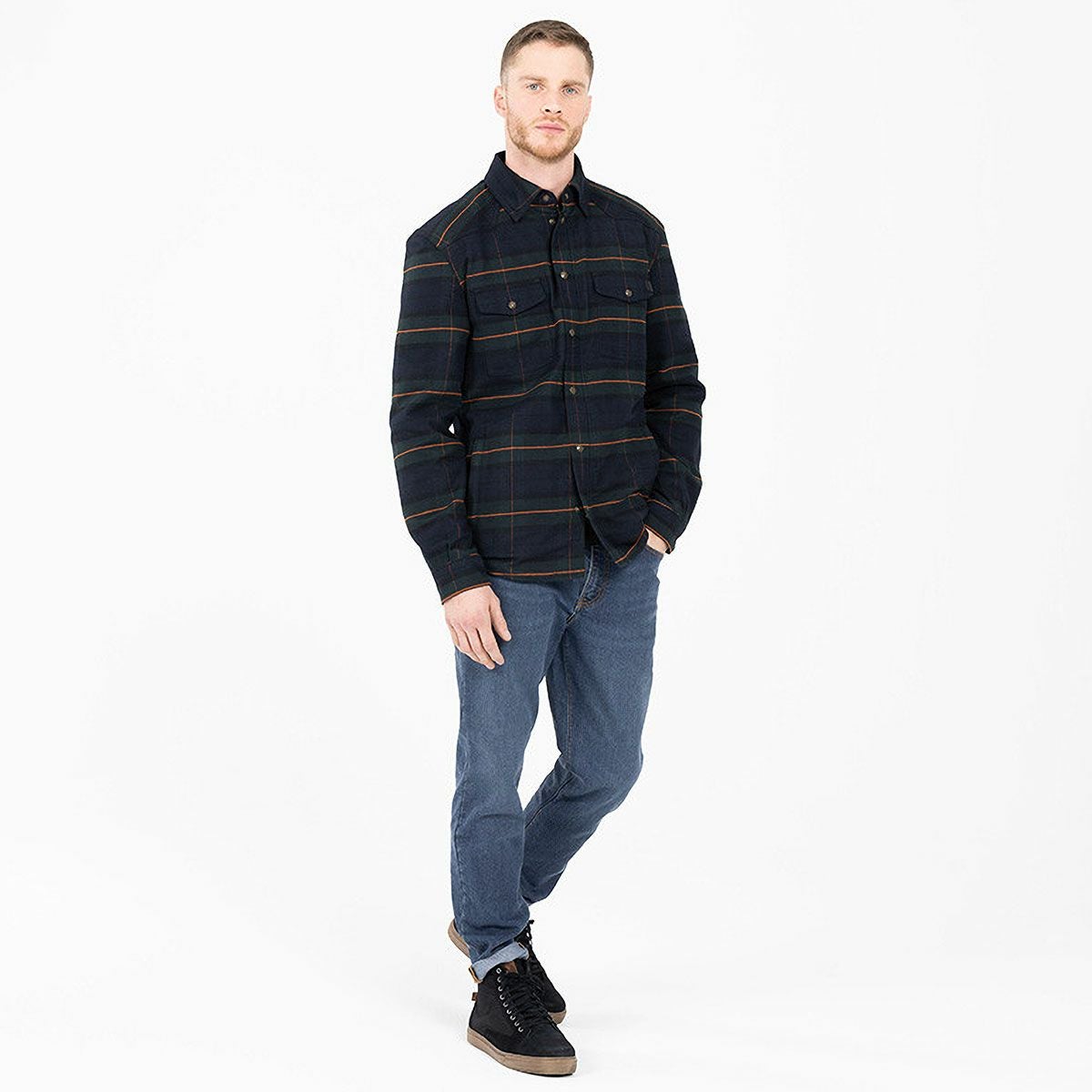 John Doe｜クラシック テーパード｜デニム｜インディゴ｜モデル着用