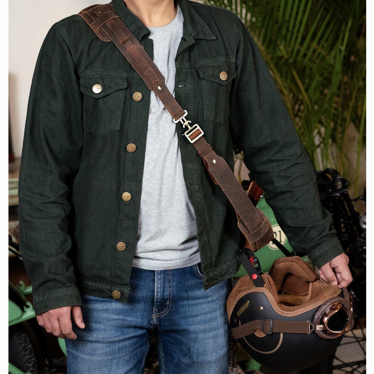 Trip Machine｜ヘルメット ハーネス｜その他雑貨｜モカ｜モデル着用