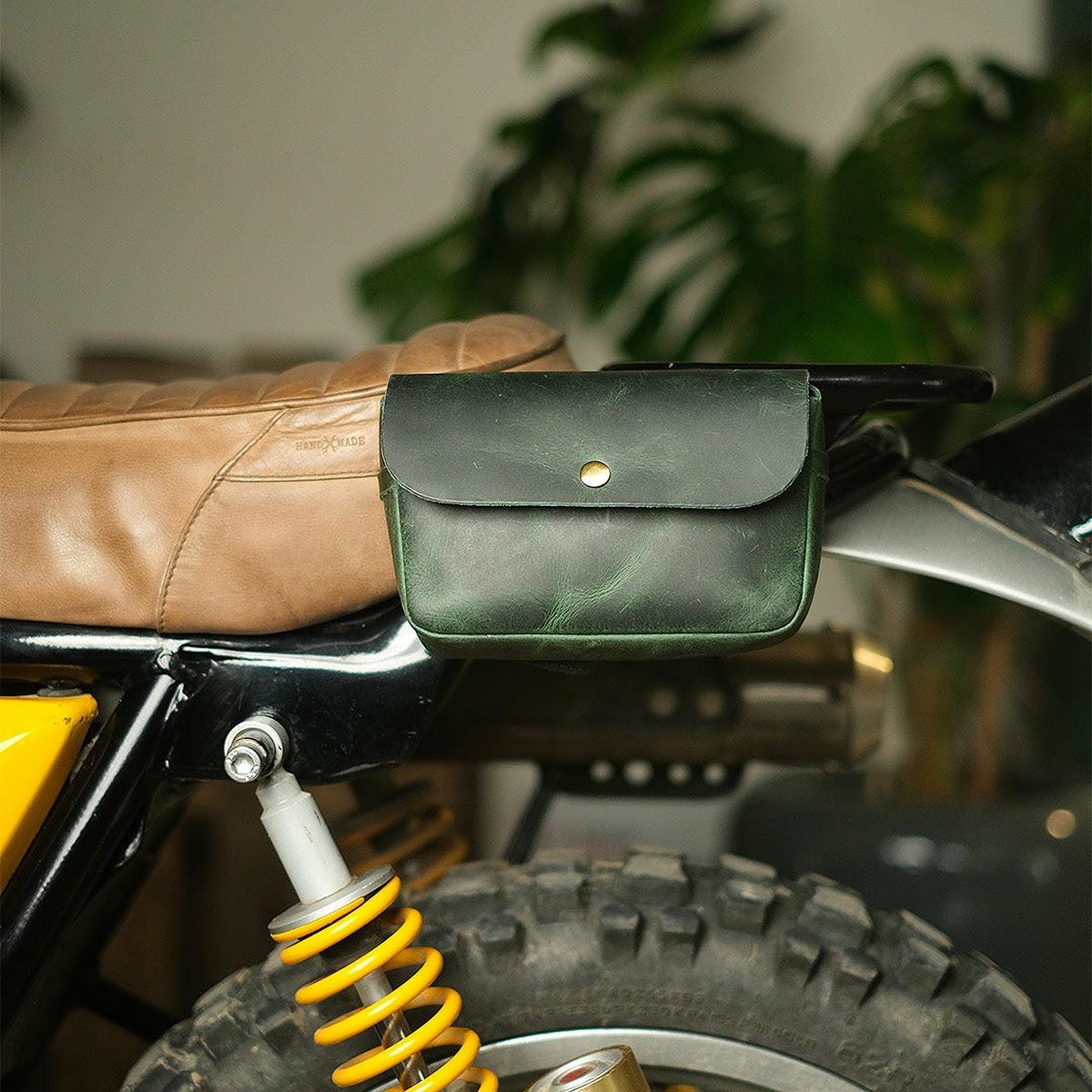 Trip Machine｜サイドキック モト ポーチ｜その他バッグ｜フォレストグリーン｜使用イメージ