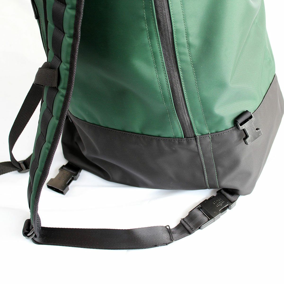 56design｜ヘルメット サック ショルダー｜グリーン×ブラック