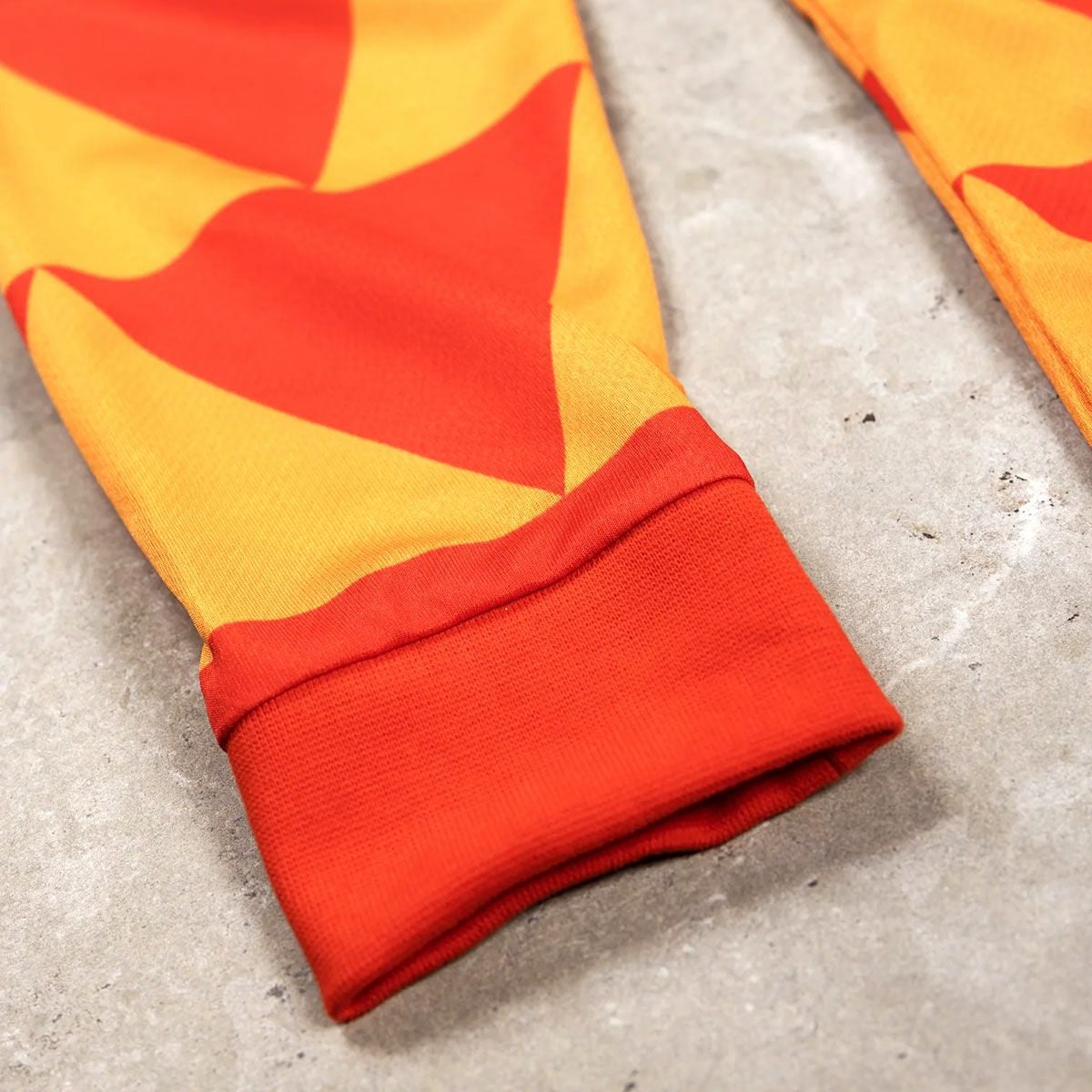 Maria Riding Company｜ビッグ トライ トロフィー ジャージ｜MXジャージ｜レッド×オレンジ