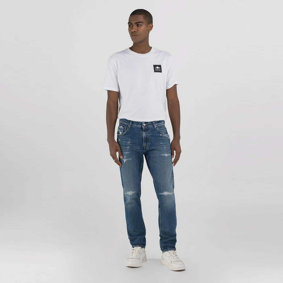 Replay｜ミッキム テーパード フィット ジーンズ ブルー｜デニム｜ミディアムブルー｜モデル着用