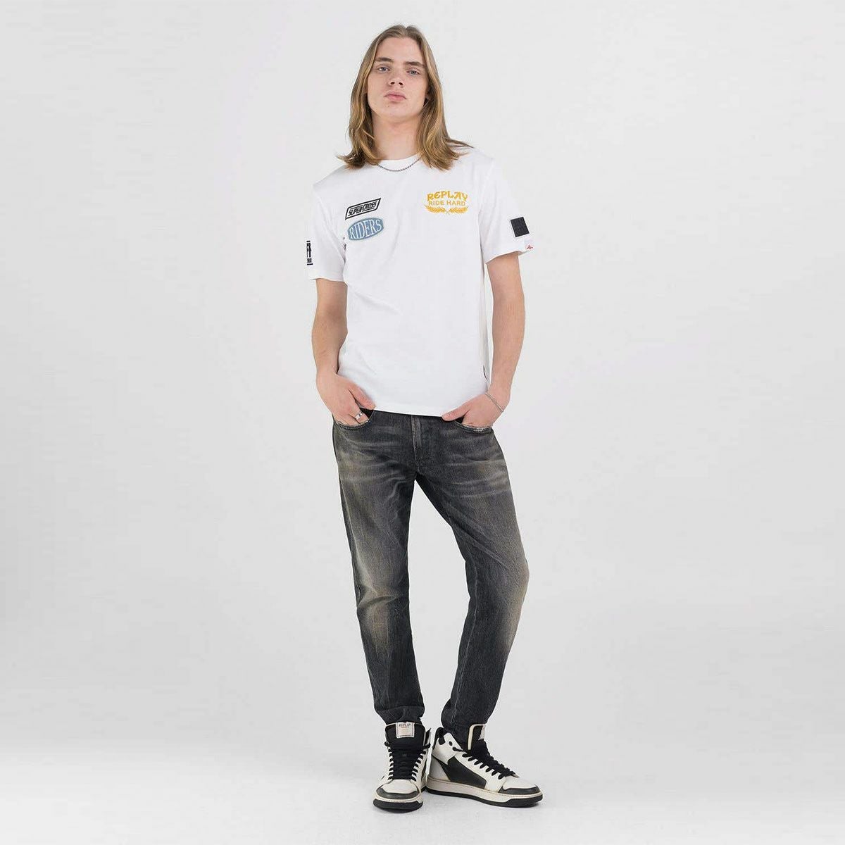 Replay｜スーパークロス ライダー グラフィック Tシャツ｜ホワイト｜モデル着用