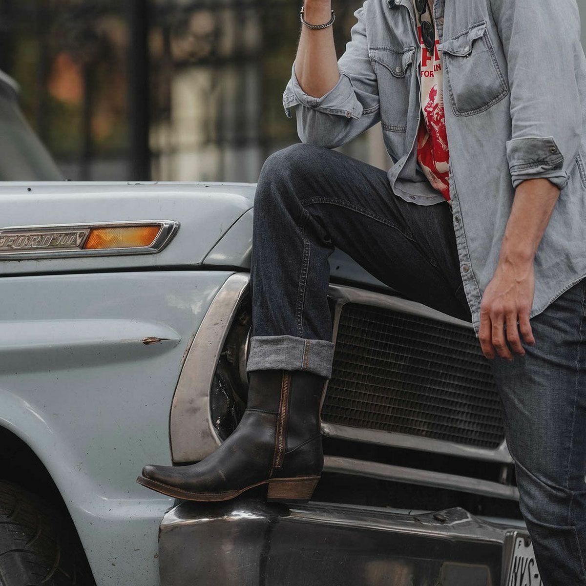 UMBERTO x LUCE｜ラッサー カウボーイ ブーツ｜ブーツタイプ｜ダークブラウン｜モデル着用