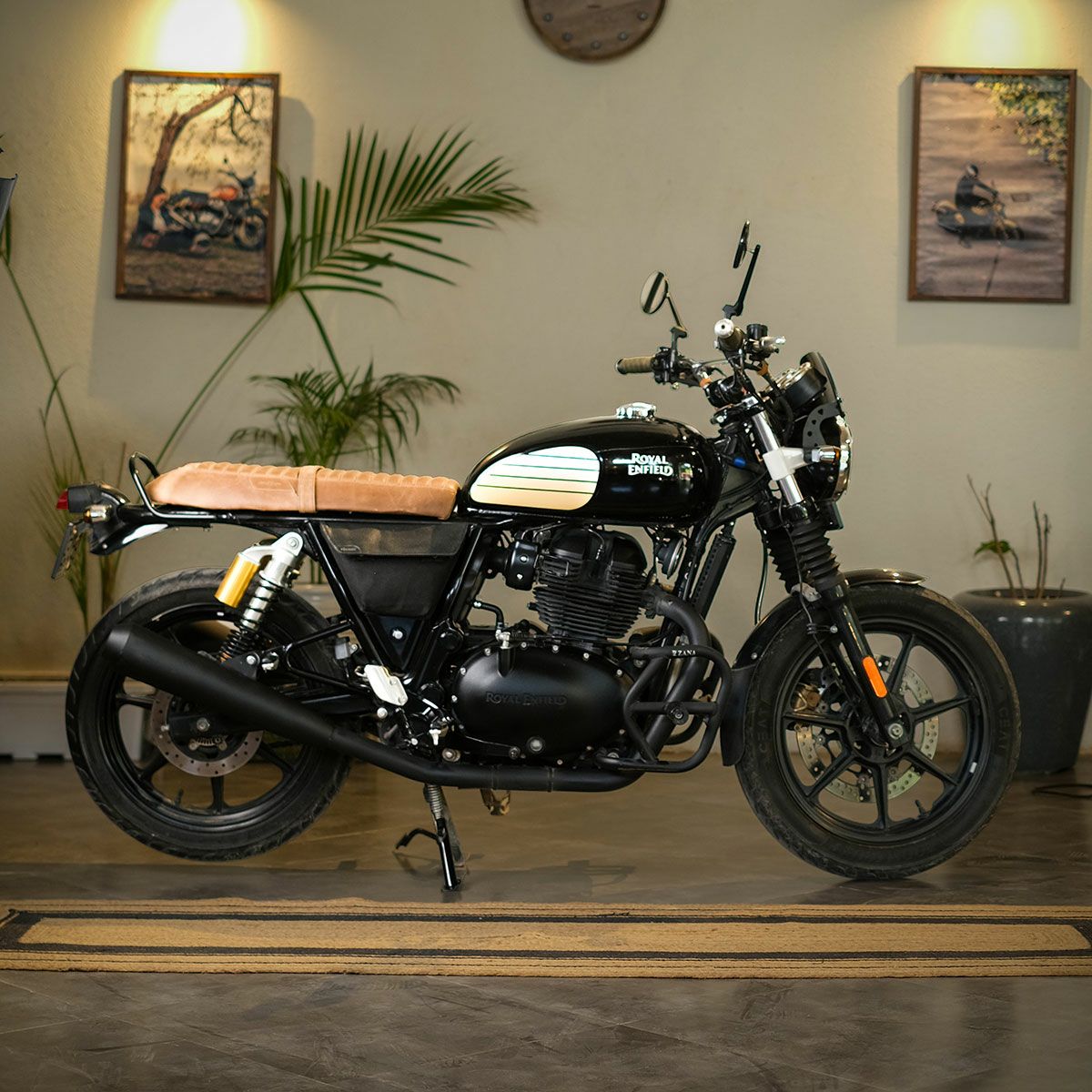 Trip Machine｜レネゲード サイド パネル（左右ペア）｜サイドバッグ｜オールブラック｜使用イメージ