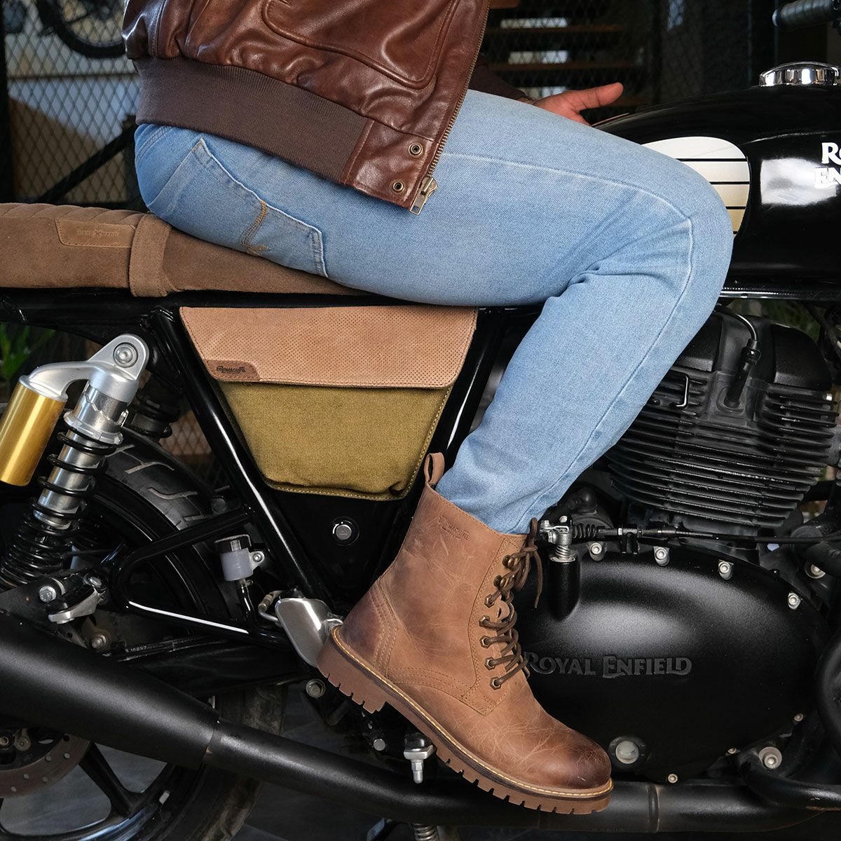 Trip Machine｜レネゲード サイド パネル（左右ペア）｜サイドバッグ｜グリーン×タバコ｜使用イメージ