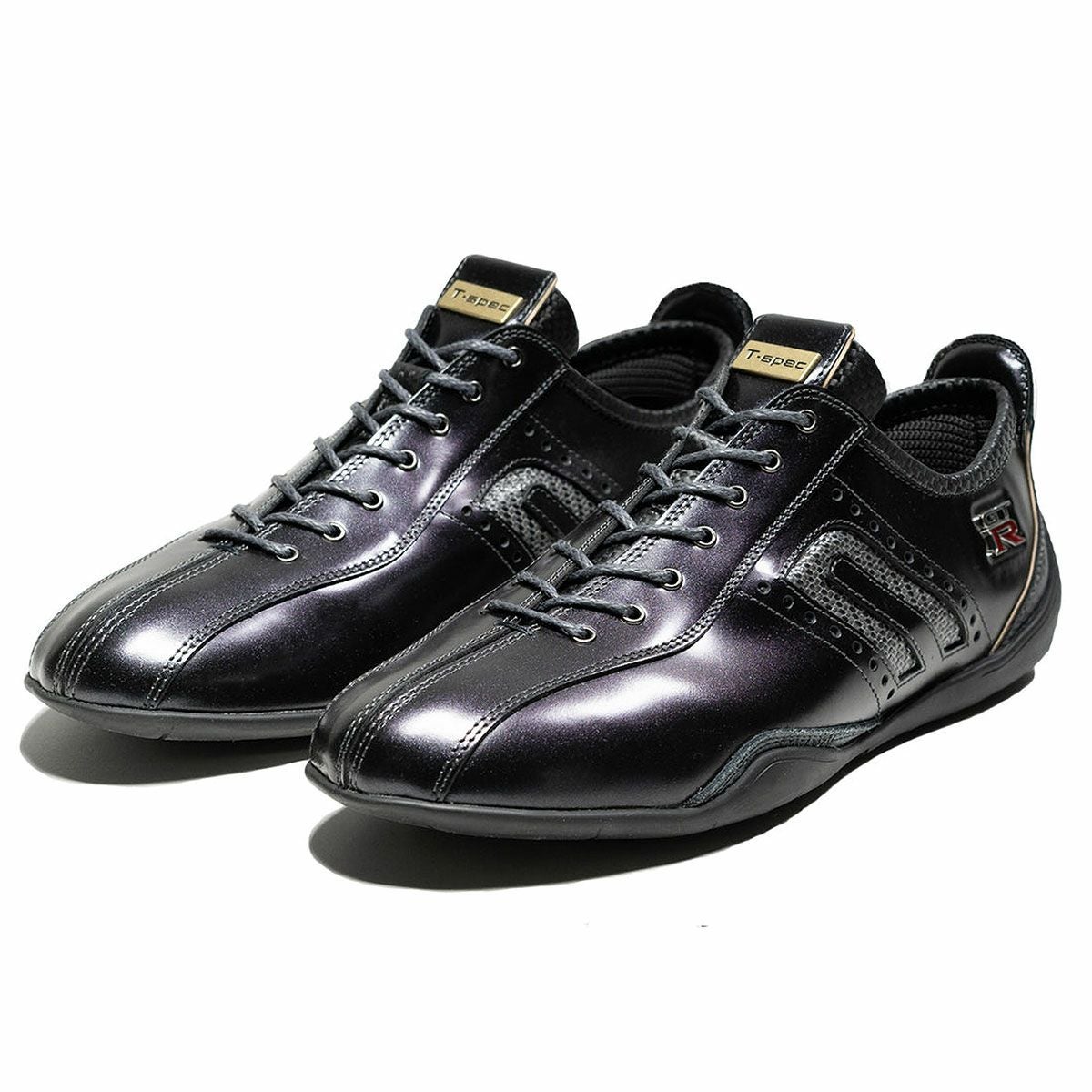 NEGRONI｜イデアコルサ × NISSAN GT-R プレミアム エディション T-spec｜スニーカー