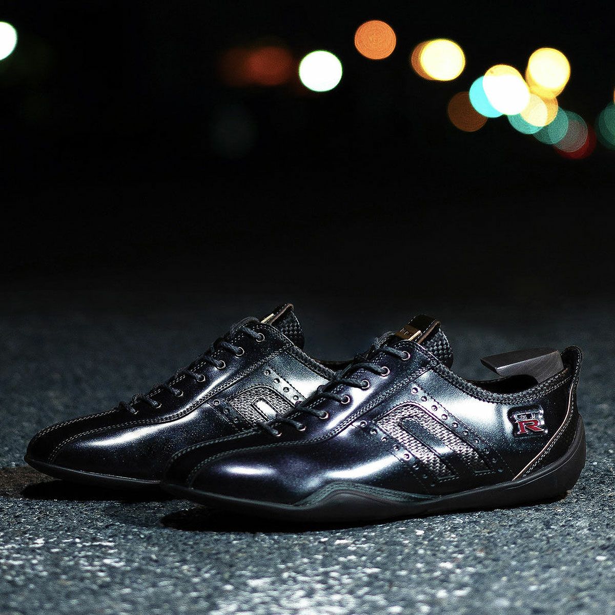 NEGRONI｜イデアコルサ × NISSAN GT-R プレミアム エディション T-spec｜スニーカー｜ミッドナイトパープル