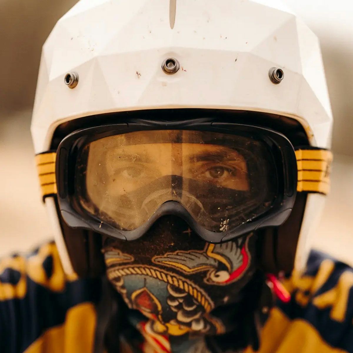 HolyFreedom｜スノーホイールズ ゴーグル｜SNOWHEELS｜モデル着用