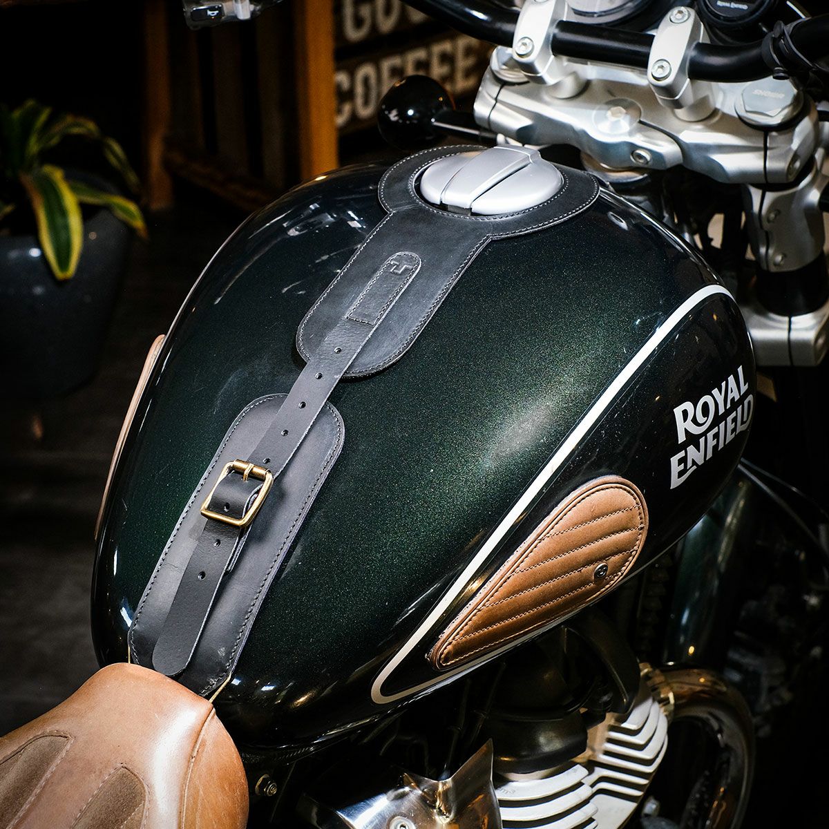 MOTO エクスクルーシブ タンクストラップ for SUPER METEOR