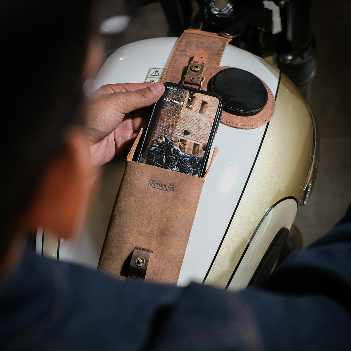 MOTO エクスクルーシブ ユーティリティポーチ | モトーリモーダ公式