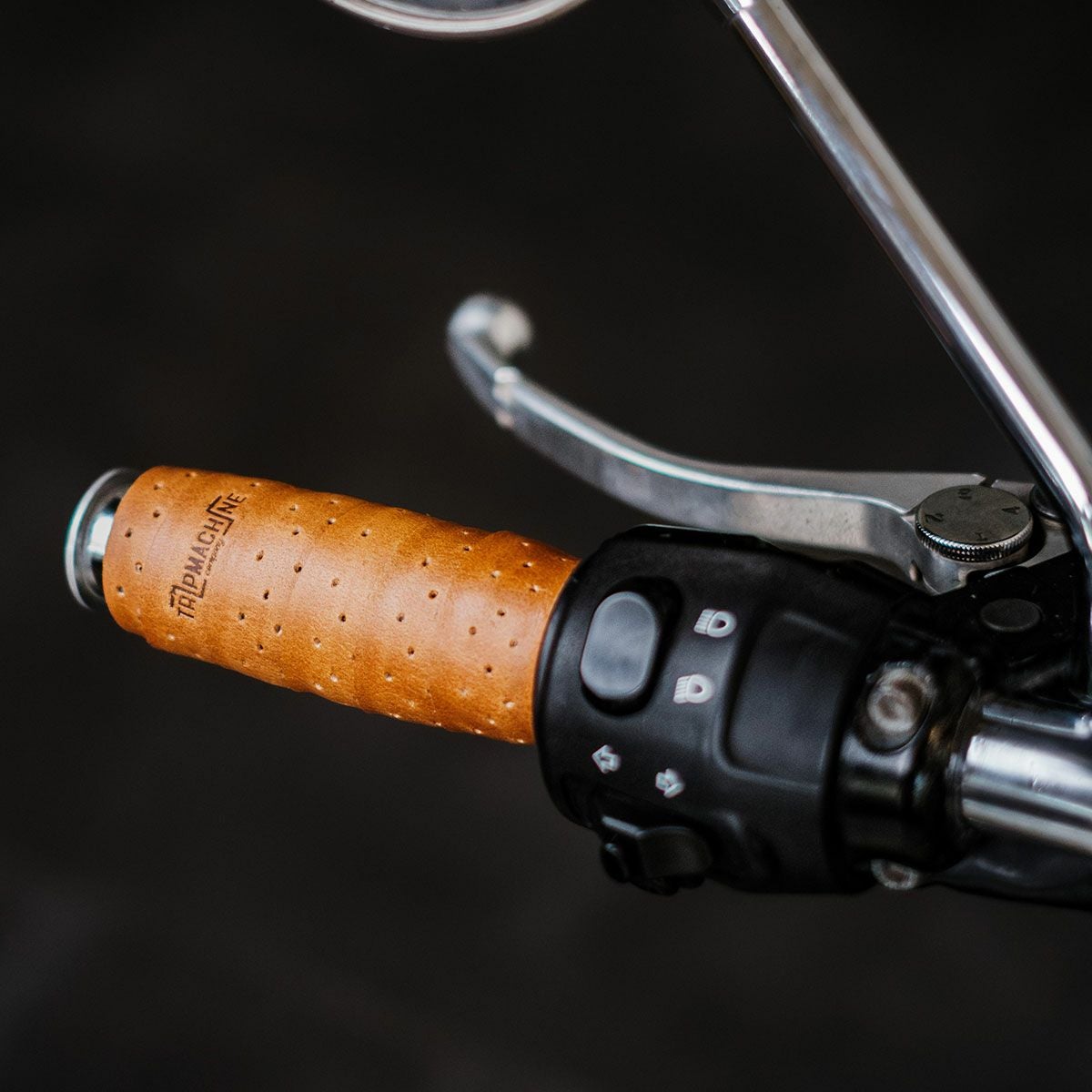 Trip Machine｜グリップ ラップ パンチング｜その他雑貨｜ヴィンテージタン｜使用イメージ