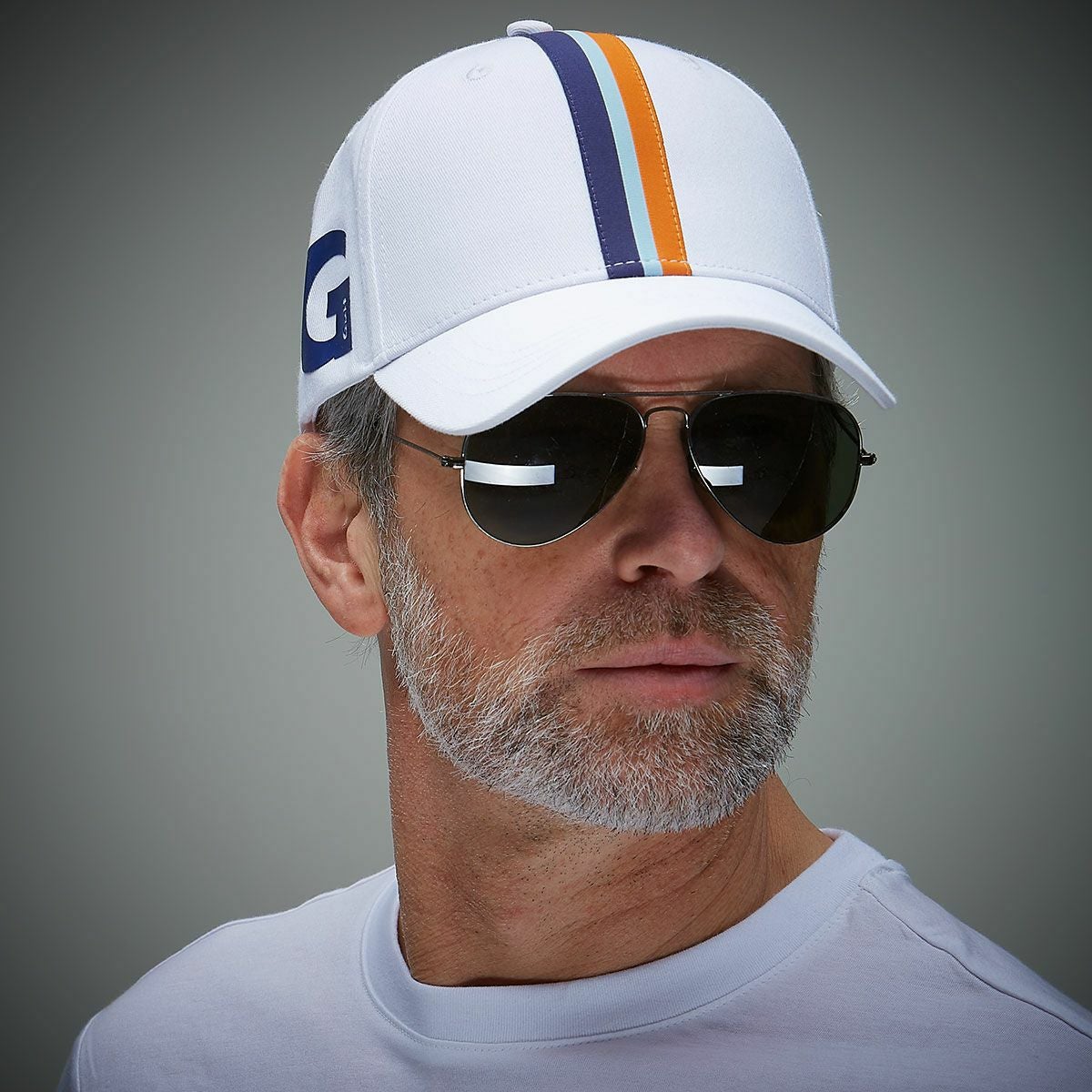 GULF｜ガルフ ストライプ キャップ (サイドプリント)｜帽子｜ホワイト｜モデル着用