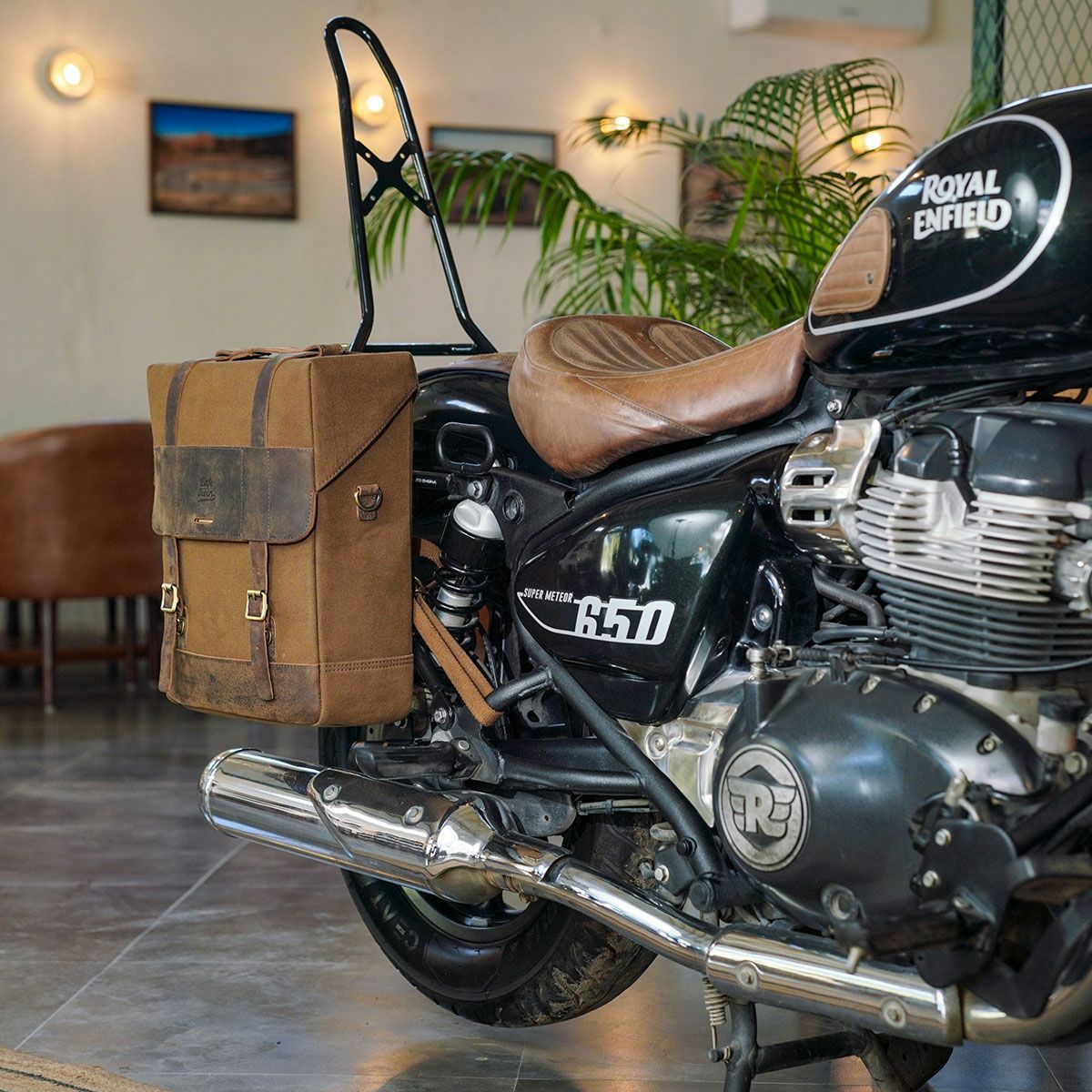 Trip Machine｜ベンチュラ サドルバッグ（左右ペア）｜サイドバッグ｜タバコブラウン｜使用イメージ