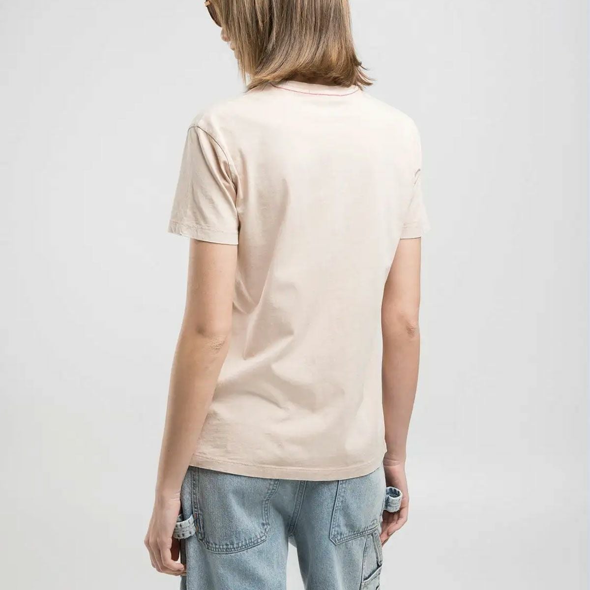 Replay｜レギュラーフィット プリント Tシャツ｜ピンクソルト｜モデル着用