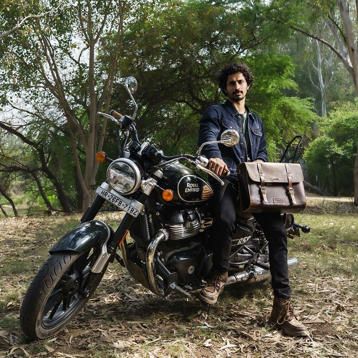 Trip Machine｜レガシー サドルバッグ（左右ペア）｜サイドバッグ｜コニャック｜使用イメージ