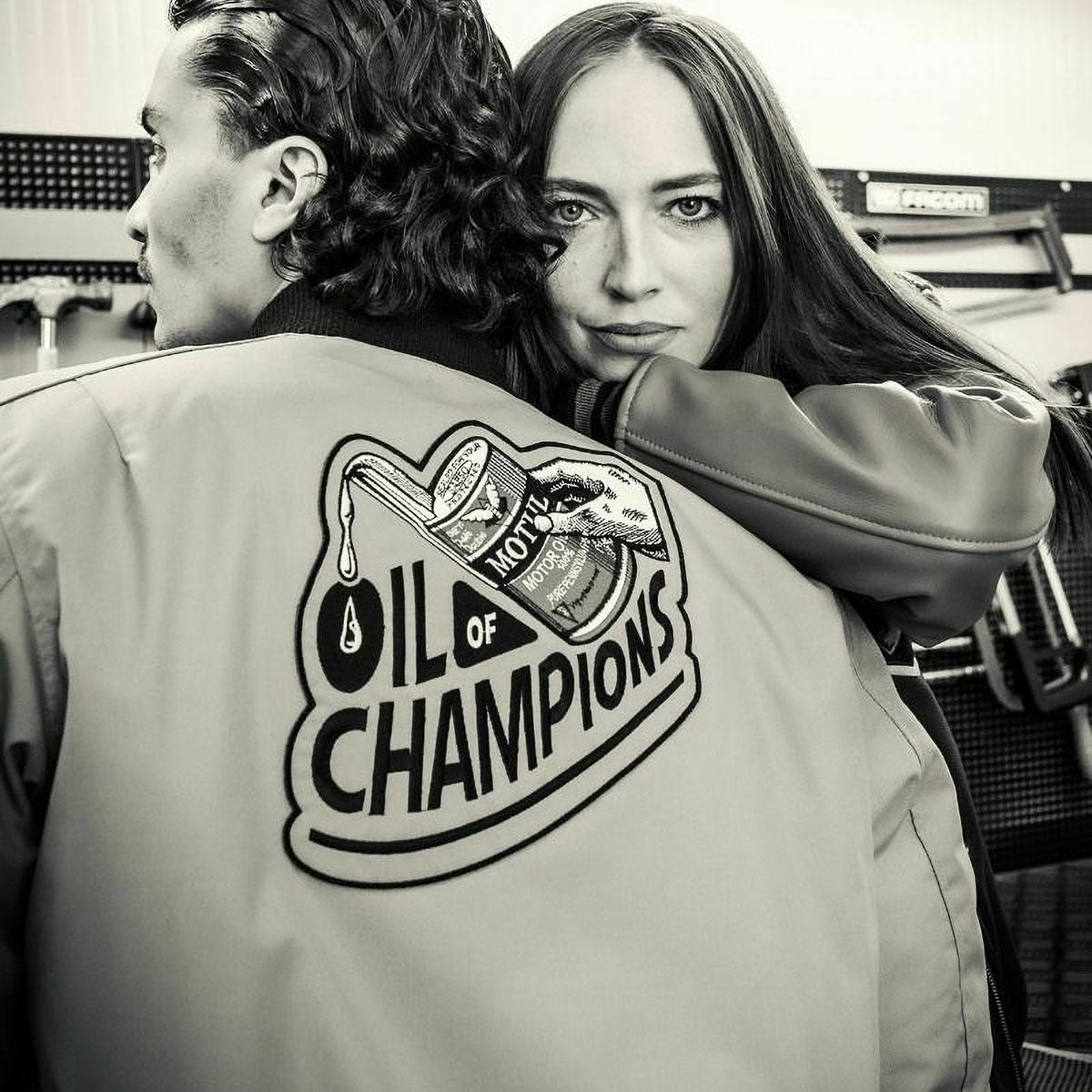 helstons｜ツイン ジャケット｜アウター｜グレー｜モデル着用