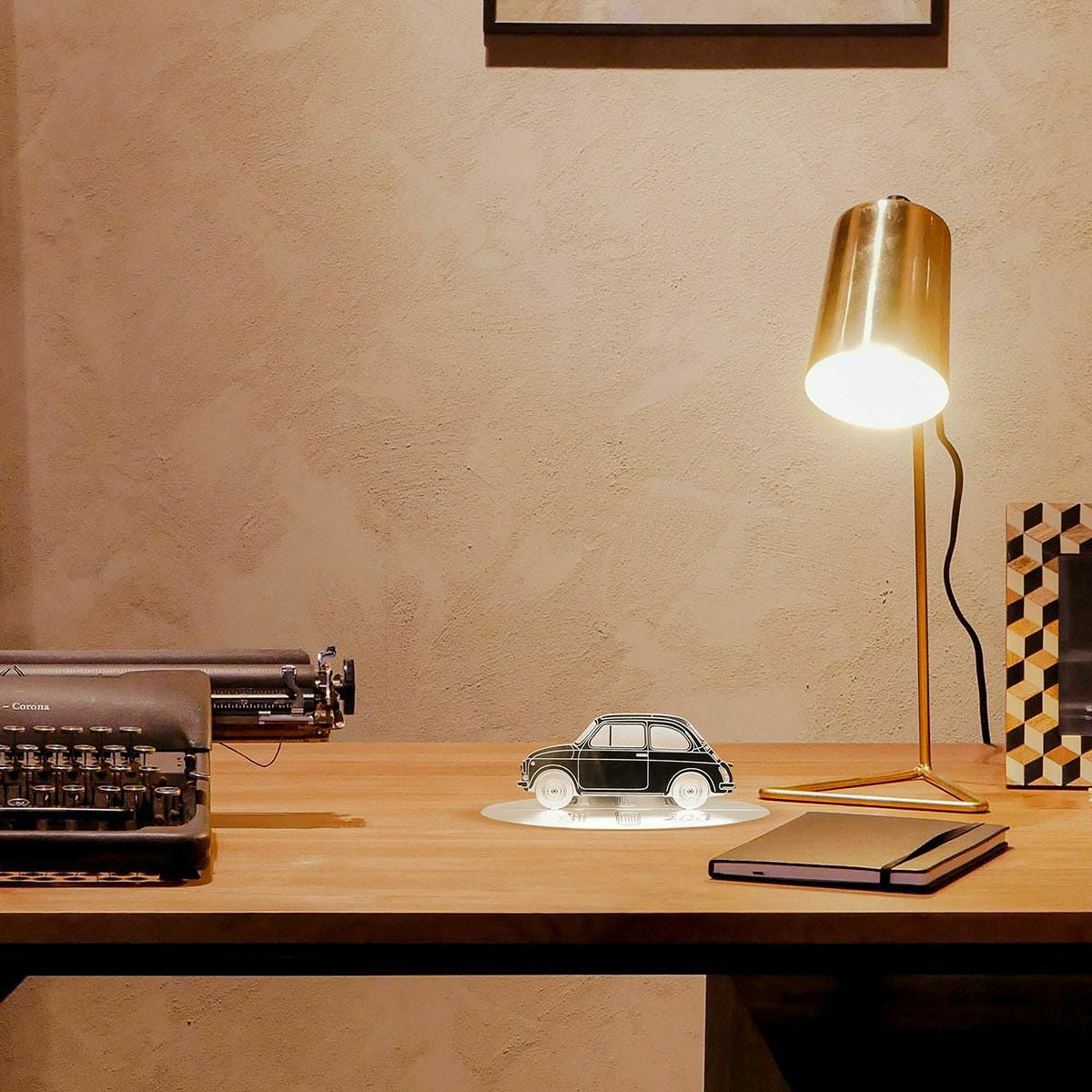 FIAT｜フィアット 500 ヴィンテージ ステンレススチール シルエット彫刻スタンド｜その他雑貨