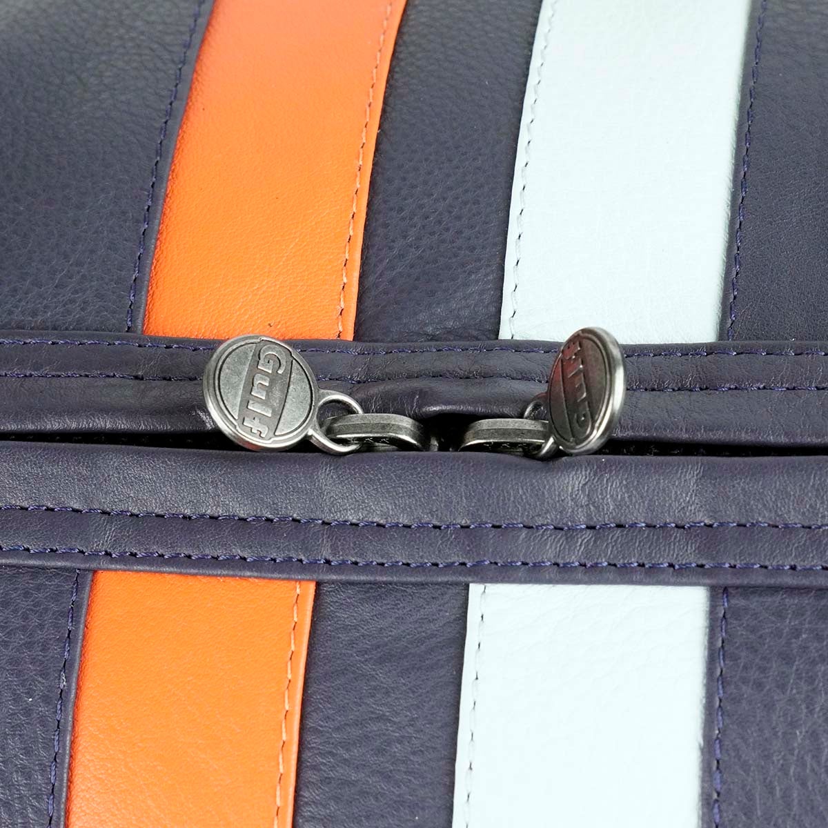 GULF｜ガルフ レザー トラベル バッグ ビッグ｜ボストンバッグ｜ネイビー｜使用イメージ