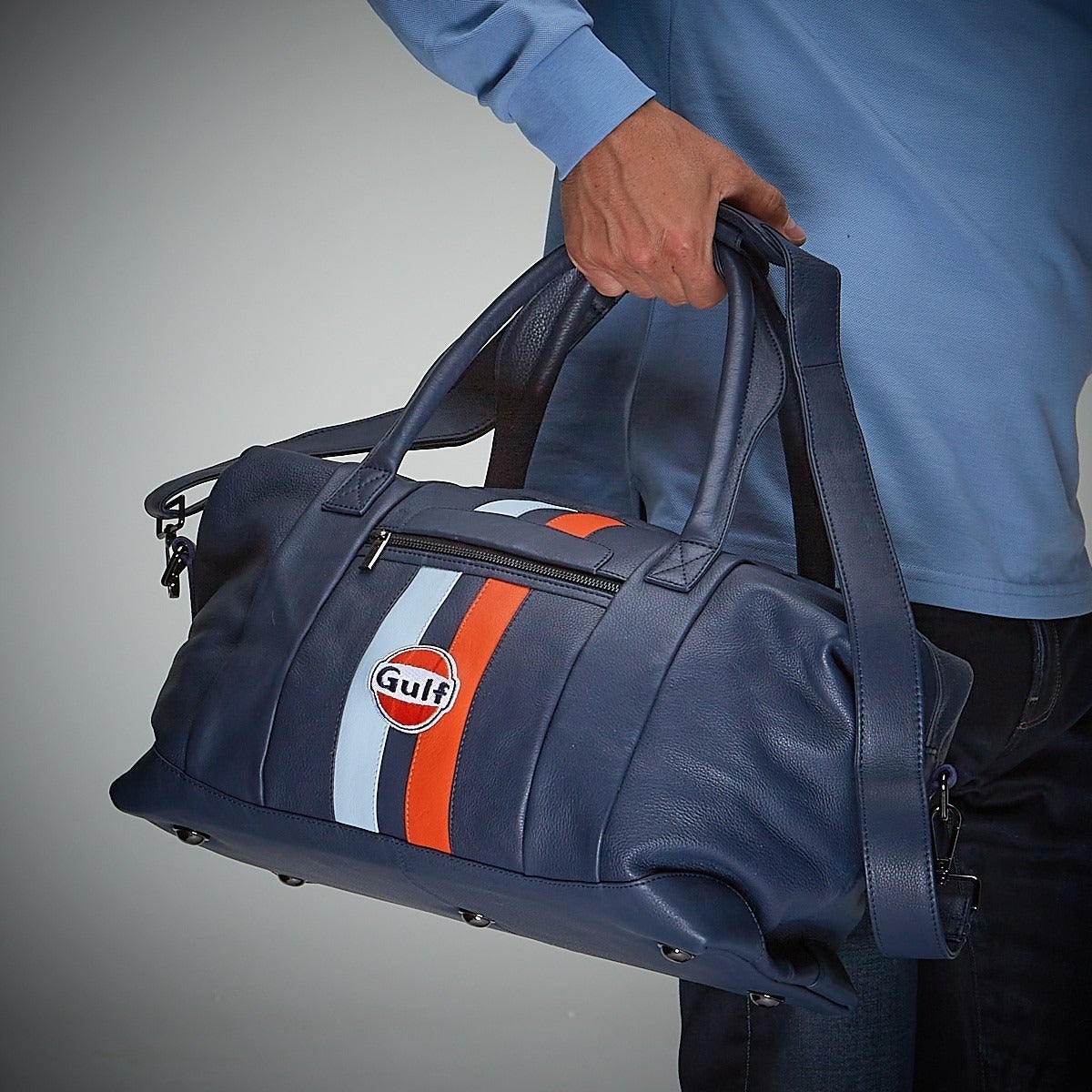 GULF｜ガルフ レザー トラベル バッグ ミディアム｜ボストンバッグ｜ネイビー｜使用イメージ