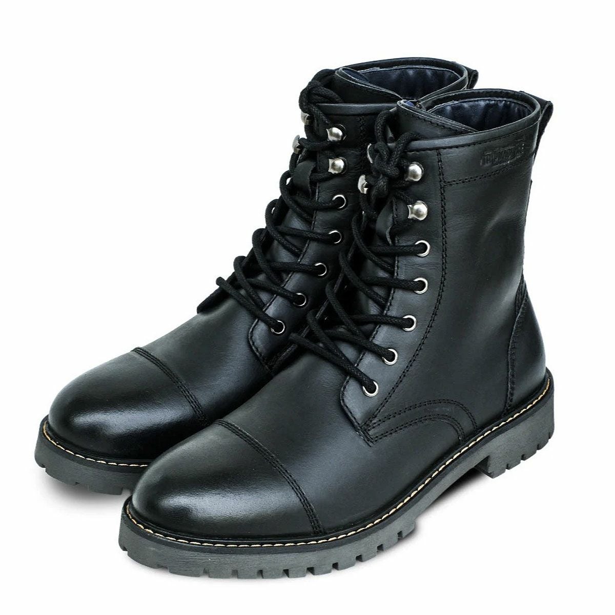 ブーツ ブルート | モトーリモーダ公式オンラインショップ