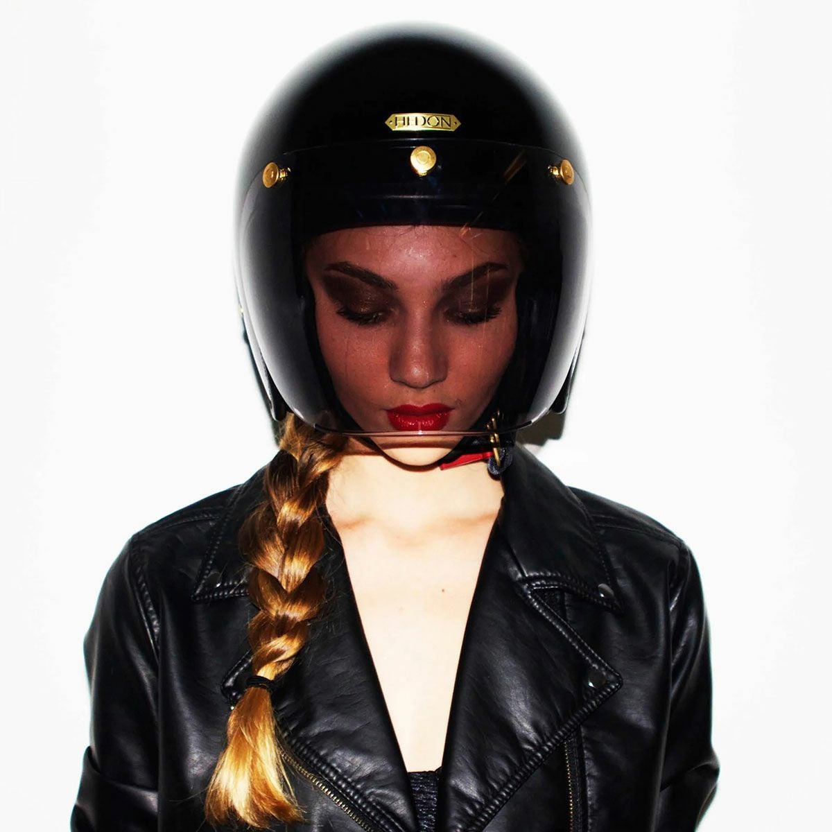 HEDON｜ヘドニスト シグネイチャー ブラック オープンフェイス ヘルメット｜ジェット｜ブラック｜モデル着用