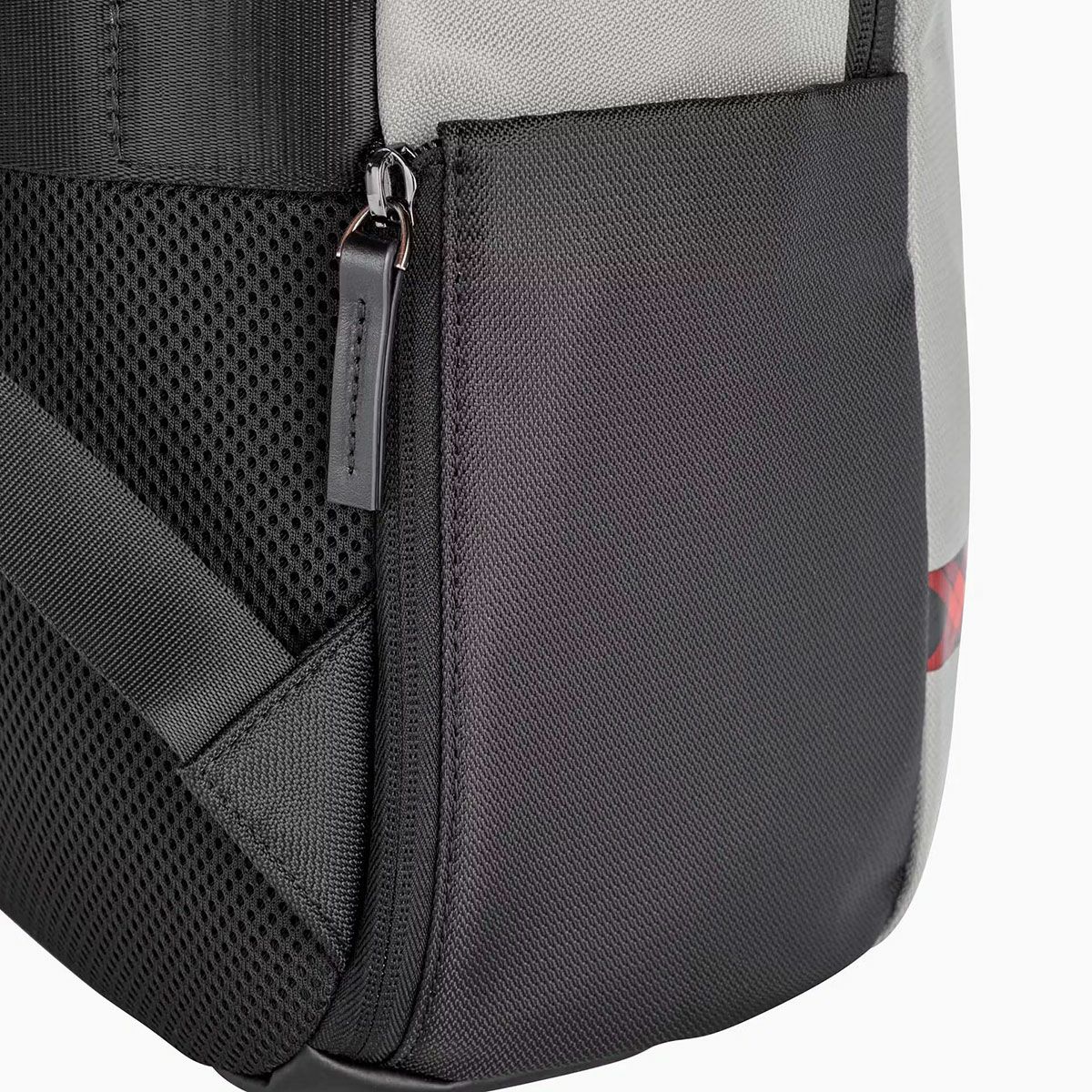 PORSCHE｜Turbo No.1 バックパック｜バッグ｜シルバー